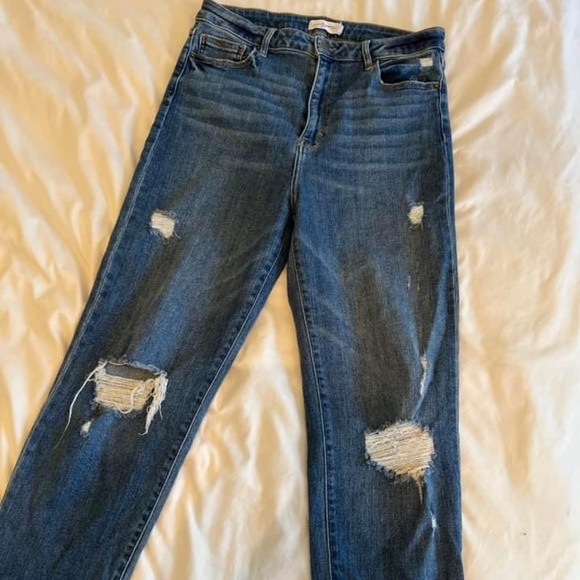 Carly Jean Los Angeles Distressed Dark Wash Chrissy’s size 11 - Picture 1 of 2